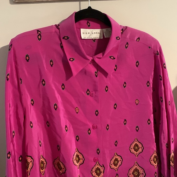 Silk Lore Blouse - Picture 4 of 7